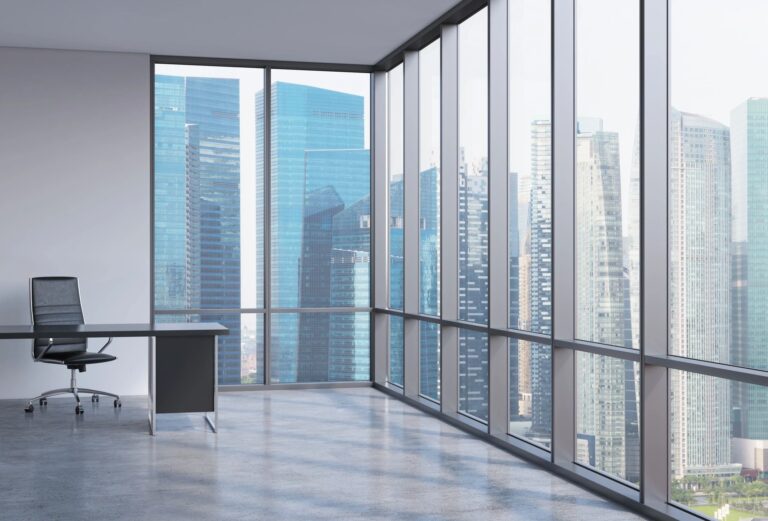 qtq80 LWmPh2 768x521